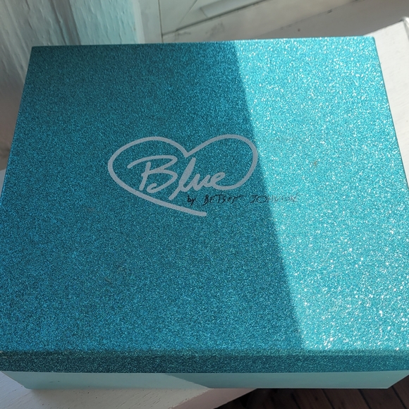 Betsey Johnson, Pink Sparkly Sz. 7.5 heels - Picture 2 of 6